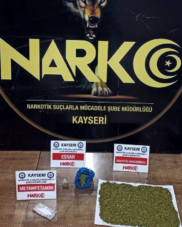 KAYSERİ'de, uyuşturucu ticareti yaptığı belirlenen 1 kişi gözaltına alındı.