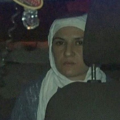 Kendisine şiddet uygulayan dini nikahlı eşini uyuduğu sırada 15 balta darbesiyle öldürdü