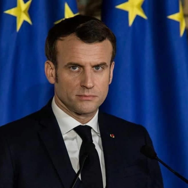 Fransa Cumhurbaşkanı Macron koronavirüse yakalandı. 22-23 Aralık tarihinde Lübnan'a yaptığı ziyaret resmen iptal edildi