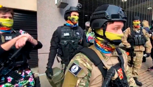 ABD’de Virginia eyaletinin Richmond kentinde Trump yanlısı silahlı gruplar toplanmaya başladı.