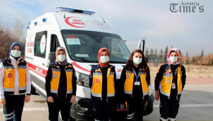 Kayseri 112'nin kadın ekiplerini gören gururlanıyor
