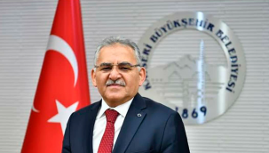 Kayseri Büyükşehir belediye başkanı 3.kez dede oldu