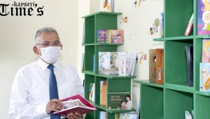 Başkan Dr.Memduh Büyükkılıç ağaç yaşken eğilir prensibi ile çocukların yaşlarına uygun olarak Çocuk kütüphanesi ve Müzik okulu projesinin müjdesini verdi