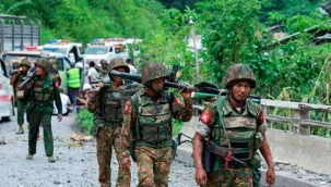 Türk vatandaşlarına zorunlu olmadıkça sokağa çıkmama ve seyahat etmeme uyarısında bulundu