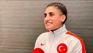 Eda Yıldırım, gülle atma branşında dünyada ilk 10'a girdi.