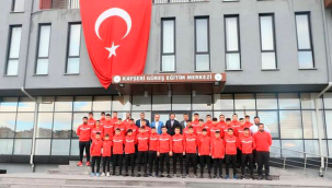 Kayseri Gençlik ve spor il müdürlüğü güreş eğitim merkezi sporcuları milli takım seçmenleri için hazırlanıyor