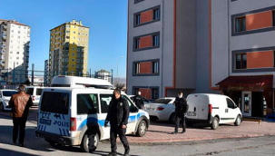 Kayseri'nin Melikgazi ilçesinde eski eşi tarafından silahla vurulan kadın hastaneye kaldırıldı.