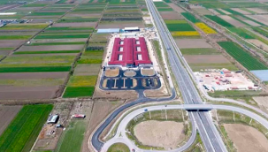 Cumhurbaşkanı Erdoğan'ın talimatı ile Arnavutluk'ta 48 günde inşa edilen hastane, birkaç yıl Türkiye tarafından yönetilecek