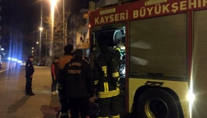 Kayseri'de bina boşluğunda çıkan küçük çaplı yangın ekipleri harekete geçirdi.