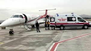Kayseri'de iki ayrı hastanede tedavi gören bebekler uçak ambulans ile nakledildi