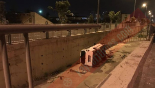 Kayseri'de hafif ticari araç kanala düştü, sürücü yaralandı