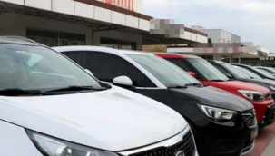 Pandemi öncesi bayrama araçsız girmek istemeyen vatandaşların talep ettiği araçlar bu sene galericilerden cıkmadı