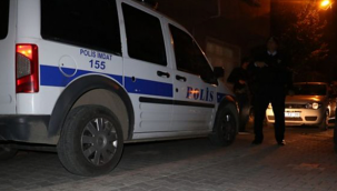 Kayseri'de devriye görevinde bulunan polis memurlarına,