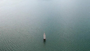 Kocasinan ilçesinde baraj sularının çekilmesiyle beraber su altında kalan eski Mollahacı Köyünün bir kısmı gün yüzüne çıktı.