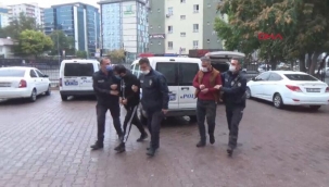 ÇALDIKLARI OTOMOBİLLE GEZERKEN POLİSE YAKALANDILAR!