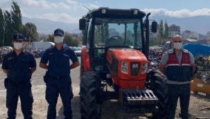 Traktör hırsızları, 25 saatlik kamera kaydı izlenerek yakalandı
