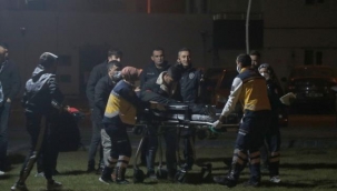 18 YAŞINDAKİ GENÇ, 17 YAŞINDAKİ ARKADAŞINI AYAĞINDAN YARALADI!