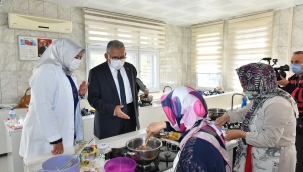 KAYMEK kurslarıyla Kayseri’nin zengin mutfağı gelecek nesillere aktarılıyor!