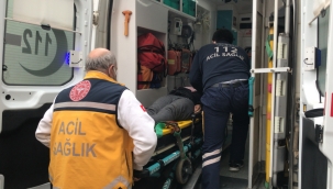 Elağzı'da 10 kattan atlayan kadın, cadde'de yürüyen adamın üstüne düştü , kadın hayatını kaybederken adam ağır yaralandı!