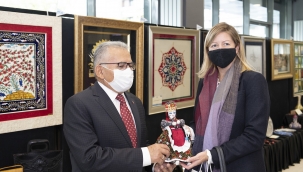KAYMEK'İN SANAT SERGİSİ'NE YOĞUN İLGİ