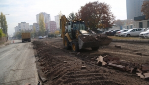 MENSUCAT CADDESİ YENİLENİYOR