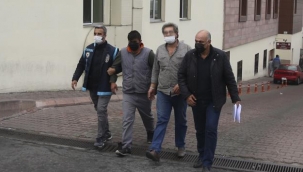 Suçüstü yakalanan 2 hırsızlık şüphelisi tutuklandı!