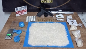 Uyuşturucu taciri 2 şahıs operasyonla yakalandı!