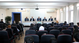 BAŞKAN YALÇIN MESLEK LİSESİ ÖĞRENCİLERİYLE BULUŞTU