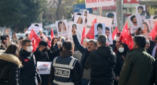 Evlat nöbetindeki ailelerin direnişinde 858'inci günde aile sayısı 250 oldu