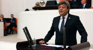 İYİ Parti Milletvekili Dursun Ataş'tan Hızlı Tren Tepkisi!