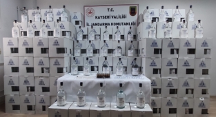 Kayseri'de sahte içki operasyonu: 2 ton 68 kilogram etil alkol ele geçirildi!