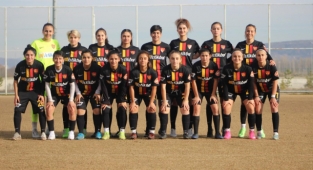 Kayserispor Kadın Futbol takımı ilk maçına çıkıyor