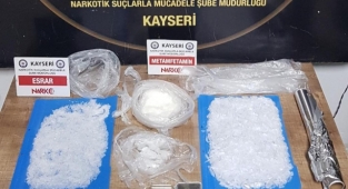 Uyuşturucu taciri 2 şahıs yakalandı