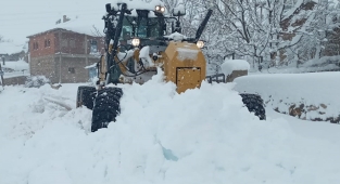 153 MAHALLE YOLUNU DAHA ULAŞIMA AÇAN BÜYÜKŞEHİR, KAPALI KIRSAL MAHALLE YOLU BIRAKMADI