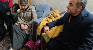 Ayakları kangren olmak üzere bulunan genç kız ölümden kurtarıldı