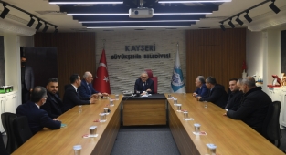 BÜYÜKKILIÇ'A KAYSERİ OTO SANATKÂRLARI ODASI'NDAN TEŞEKKÜR ZİYARETİ