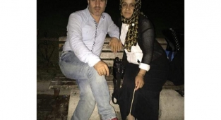 Cinnet getiren şahıs karısını 11 yerinden bıçaklayarak öldürdü