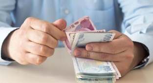 Kimler ek zam alacak? İşte işçi ve memur emeklilerinin en merak ettiği haber