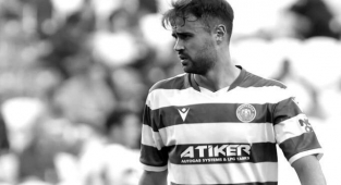 Konyasporlu futbolcu Ahmet Çalık trafik kazasında hayatını kaybetti