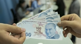 Ödemeler artırıldı! Öğrencilere 4 bin 253 lira verilecek!