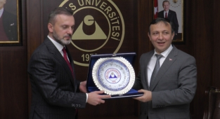TURKOVAC'ı geliştiren Prof. Dr. Özdarendeli: