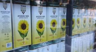 Ayçiçek yağı, Tarım Kredi Kooperatifi marketlerinde de satılmaya başlandı!