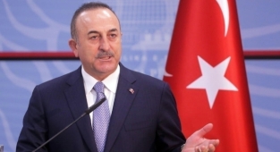 Bakan Çavuşoğlu'ndan Rusya-Ukrayna krizine ilişkin önemli temaslar!