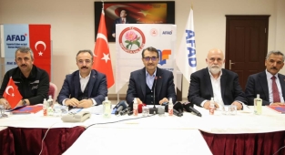 Bakan Fatih Dönmez duyurdu: Elektrik faturaları tahsilatı bir ay ertelendi!