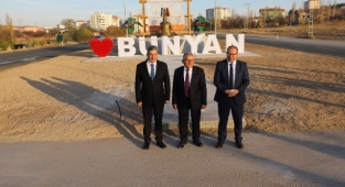 BAŞKAN BÜYÜKKILIÇ’A BÜNYAN BELEDİYE BAŞKANI ALTUN’DAN “HİZMET” TEŞEKKÜRÜ