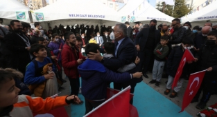 BAŞKAN BÜYÜKKILIÇ'TAN İLDEM'E ARMAĞAN