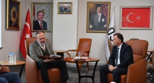 BAŞKAN İMAMOĞLU’NA İKAF’22 DAVETİ