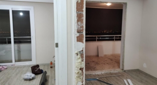 Böyle hırsızlık görülmedi: Kiraladığı eşyalı evin kapı ve musluklarına varıncaya kadar çaldı