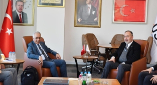 İRAN İLE İLİŞKİLERİ GELİŞTİRECEK GÖRÜŞME
