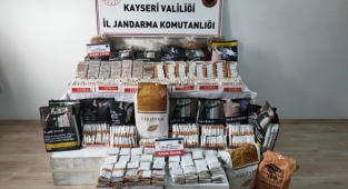 Kayseri'de 33 bin 400 adet dolu makaron ele geçirildi